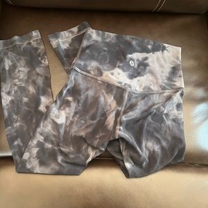Lululemon size zero align leggings worn like 5 times max